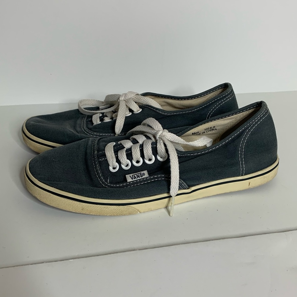 vintage 90s vans authentic lo pro sneakers shoes cyan blue low top